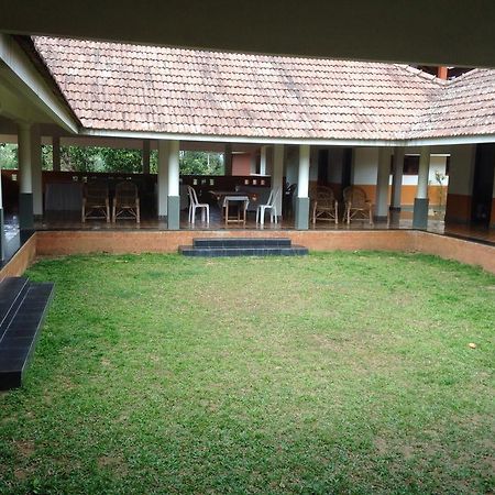 Stay Simple 3 Hills County Resort Kalpatta Exterior foto
