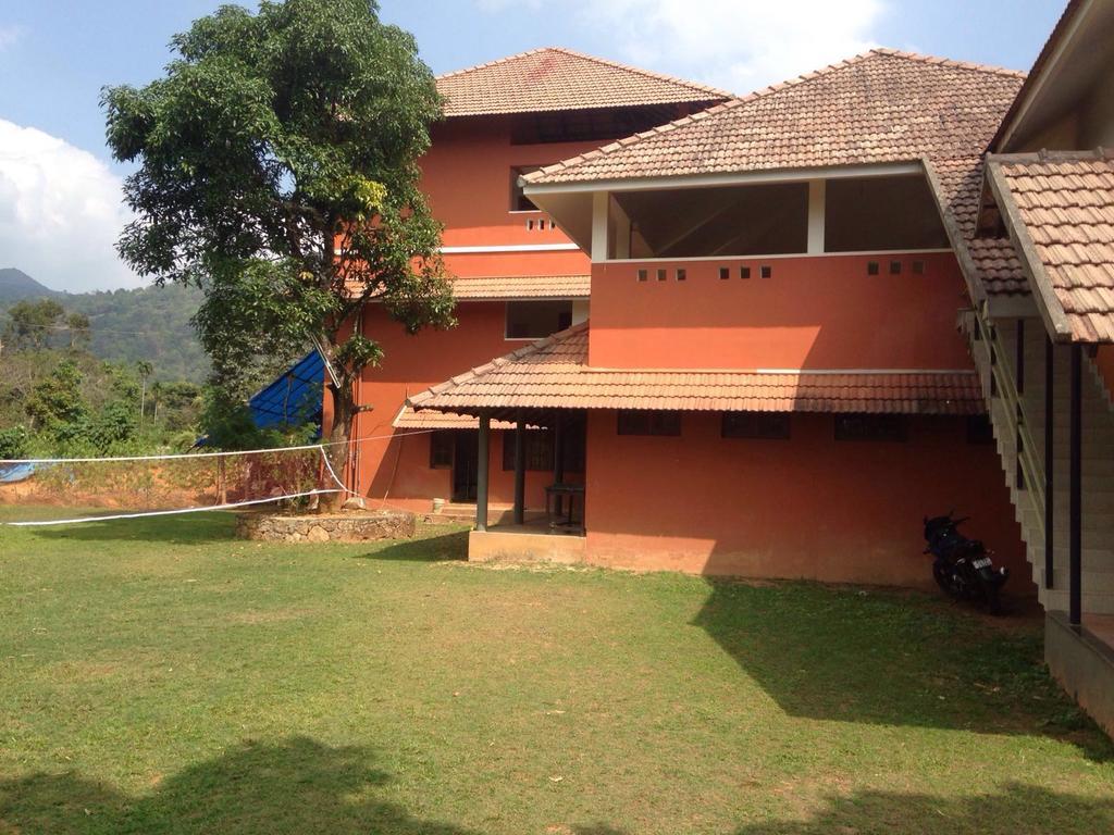 Stay Simple 3 Hills County Resort Kalpatta Exterior foto