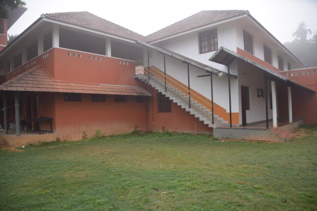 Stay Simple 3 Hills County Resort Kalpatta Exterior foto